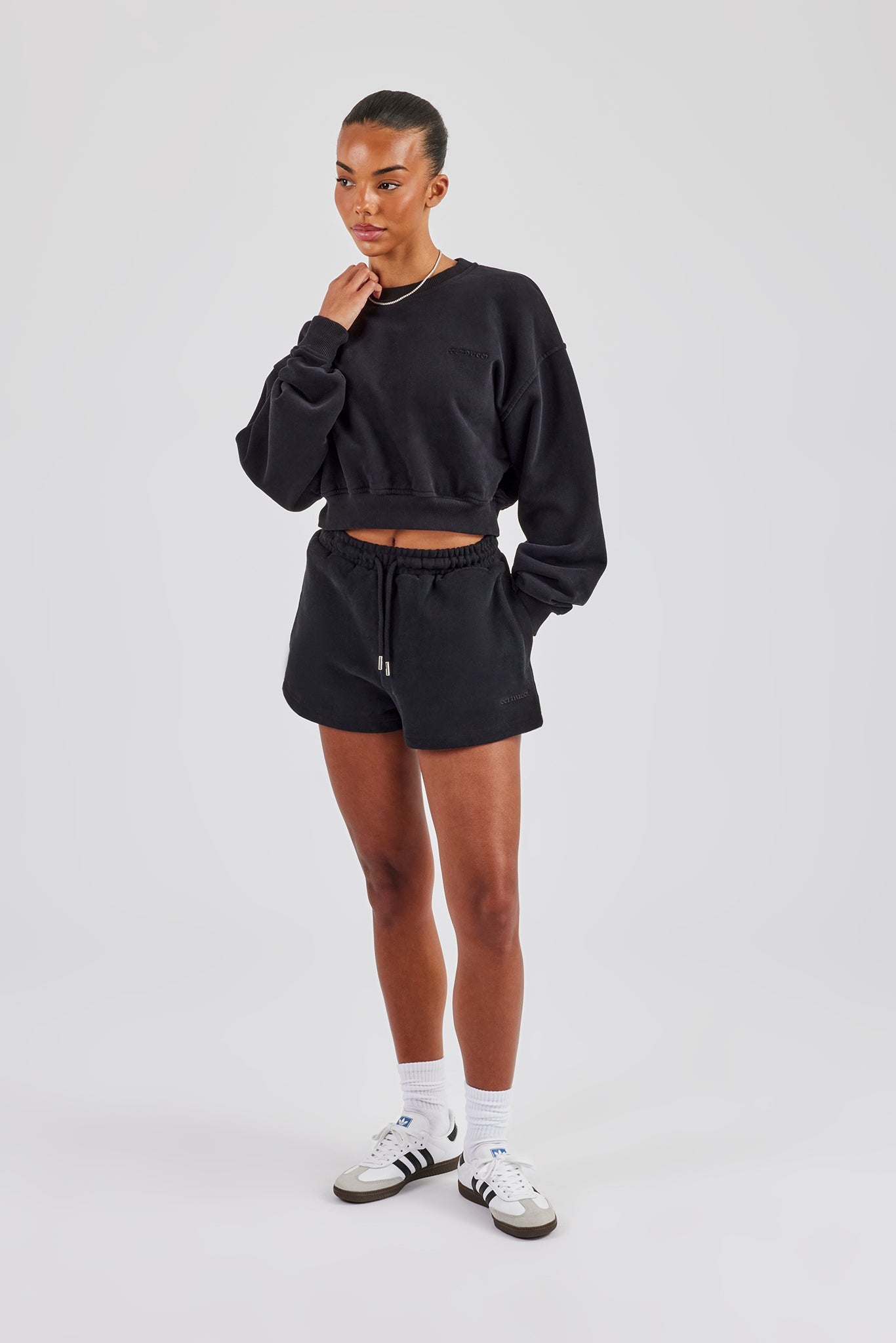 Cropped Sweater & Embroidered Short - Black