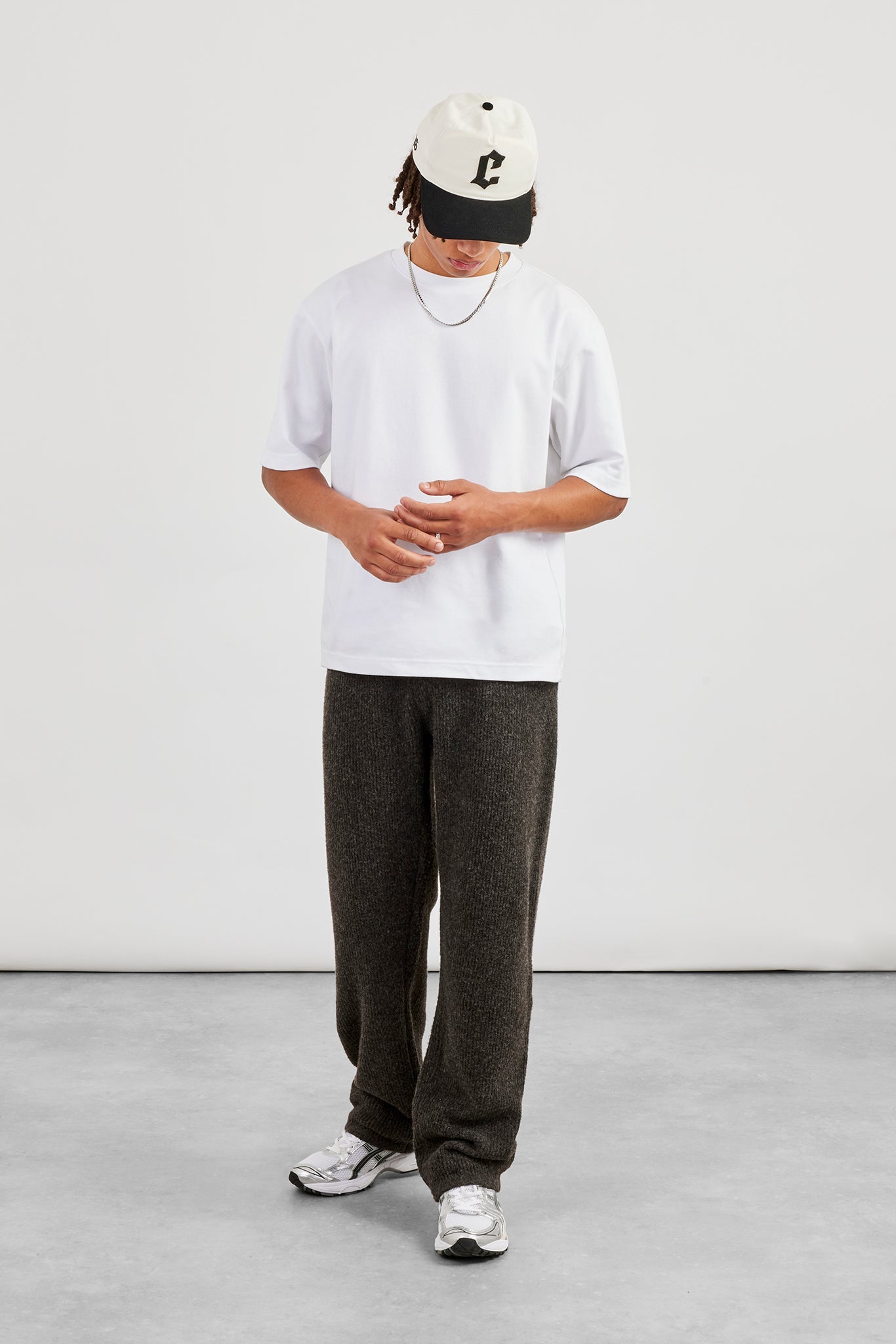 Embroidered Knitted Jogger - Chocolate