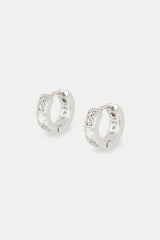10 mm Iced Engraved Pave Huggies - Weiß