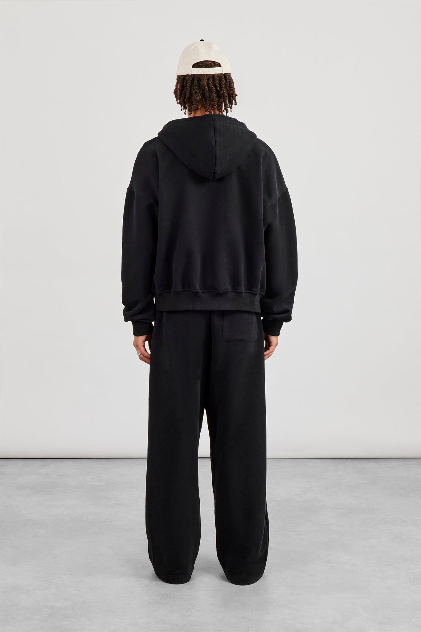 Zip Hoodie & Baggy Fit Jogger - Black