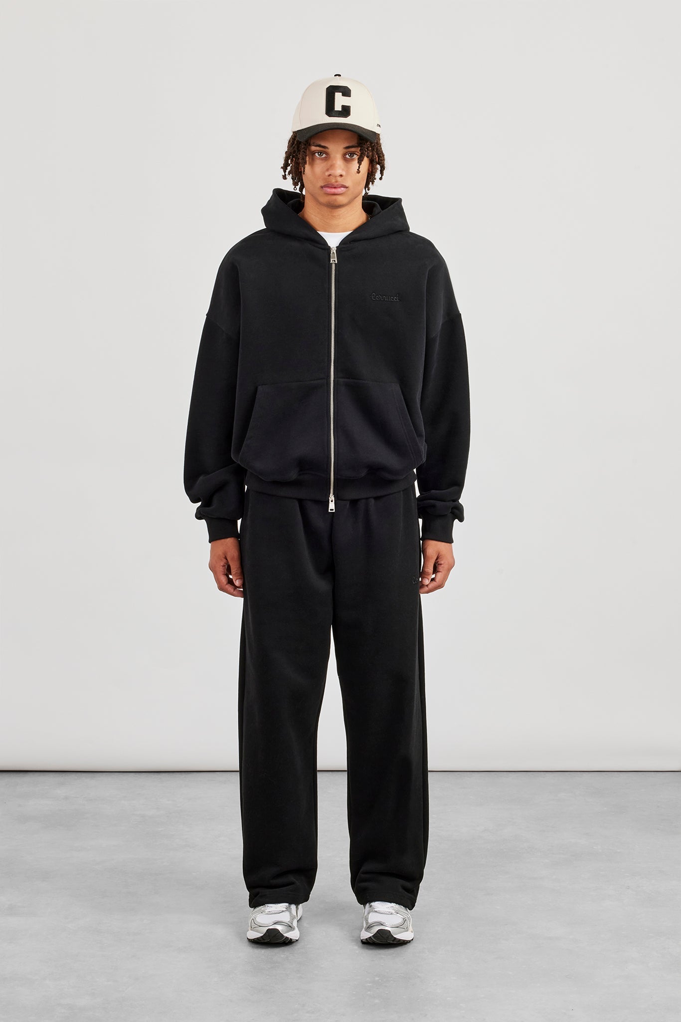 Zip Hoodie & Relaxed Jogger - Black