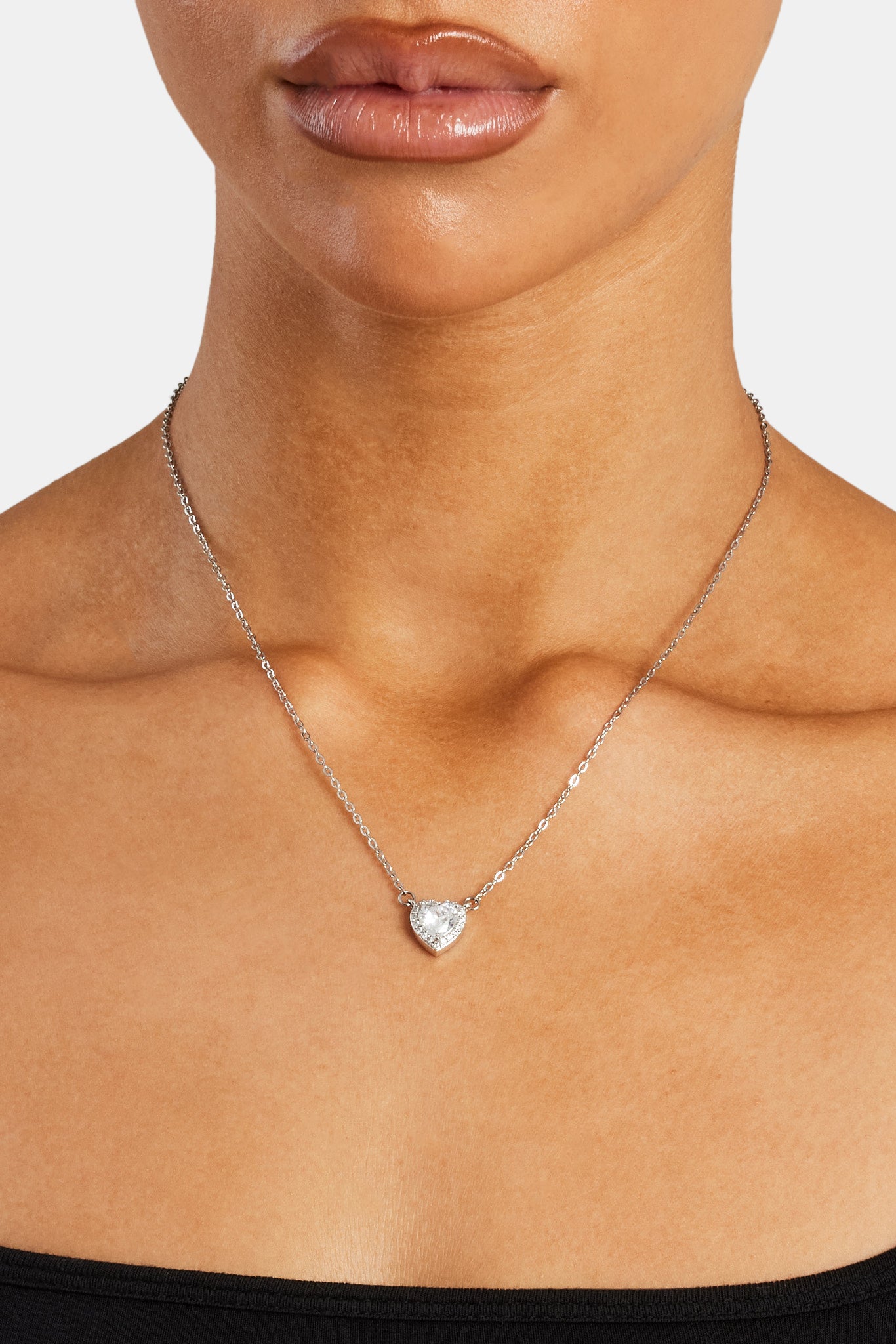 Clear Heart Bezel Necklace - White - 10mm