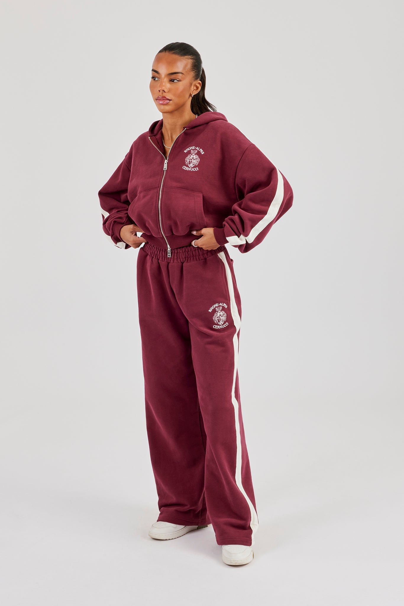 Rhone Alpes Wide Leg Jogger - Burgundy