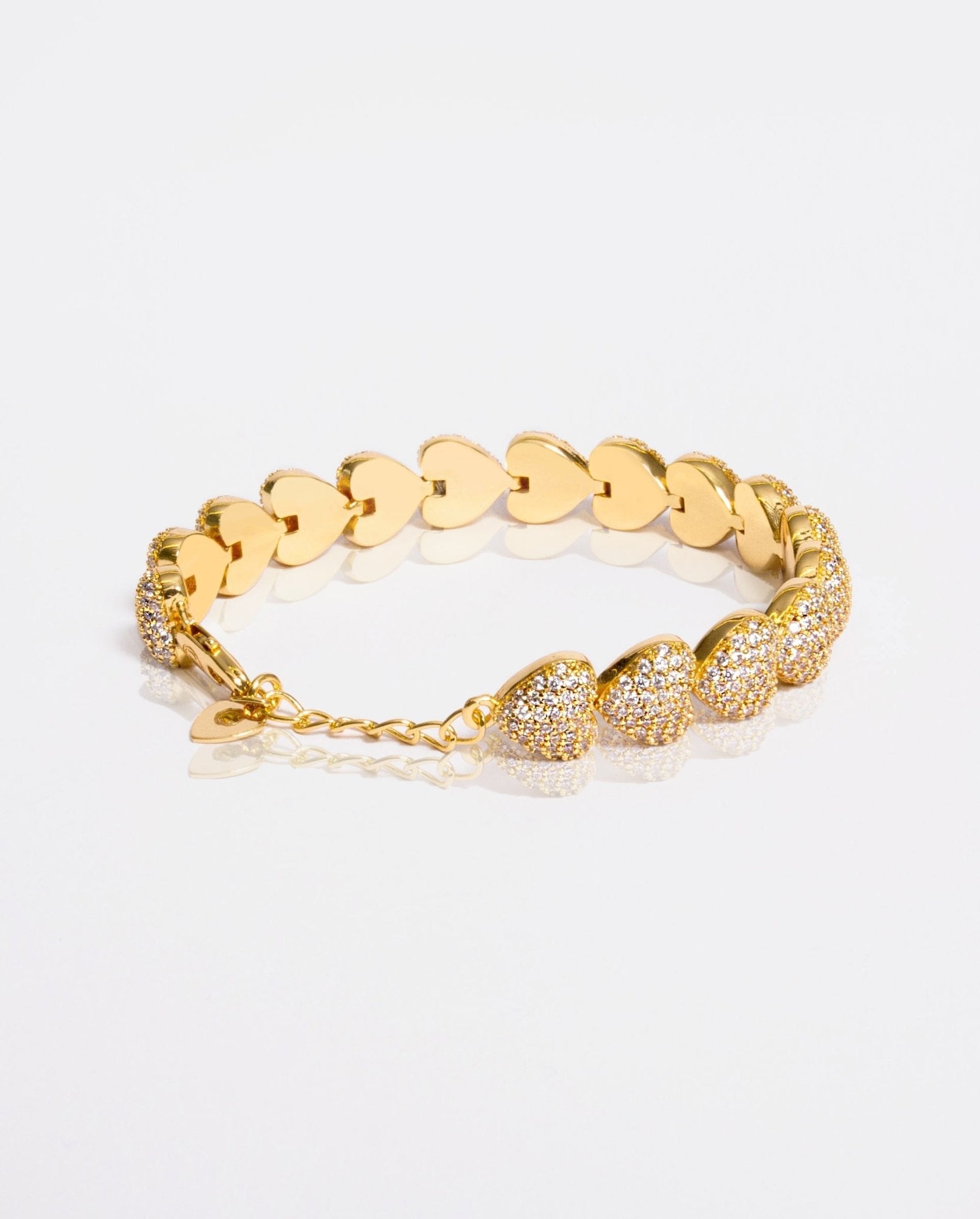 10mm Iced Heart Bracelet - Gold - Cernucci