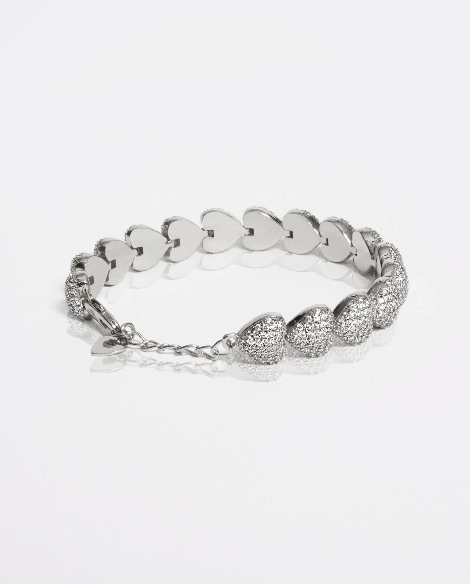 10mm Iced Heart Bracelet - White Gold - Cernucci
