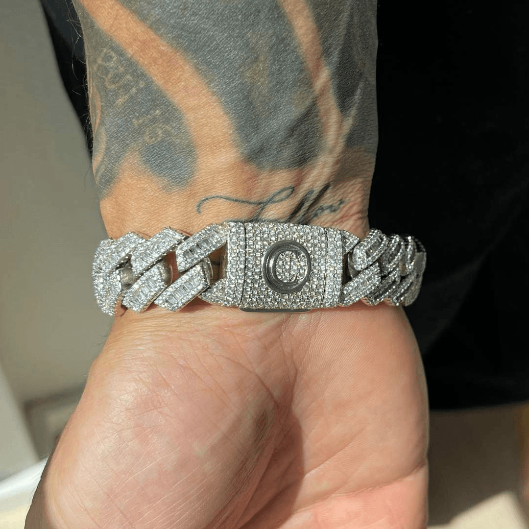 17mm Baguette Prong Link Bracelet - White Gold - Cernucci