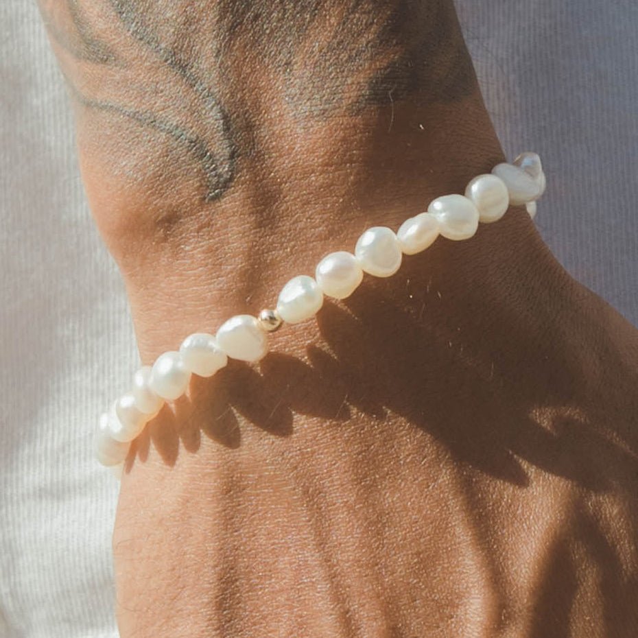 7mm Baroque Pearl Bracelet - Gold - Cernucci