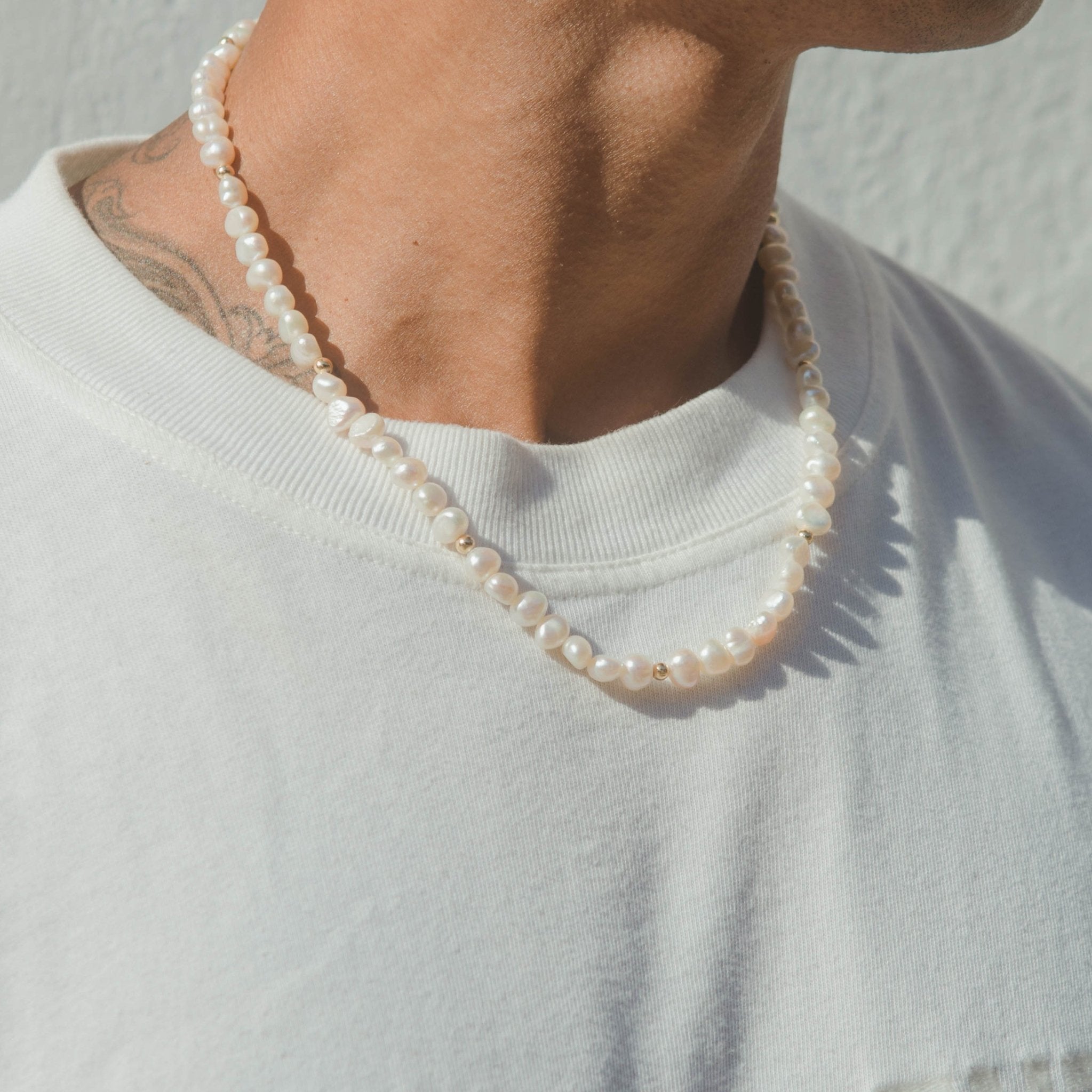 7mm Baroque Pearl Necklace - Gold - Cernucci