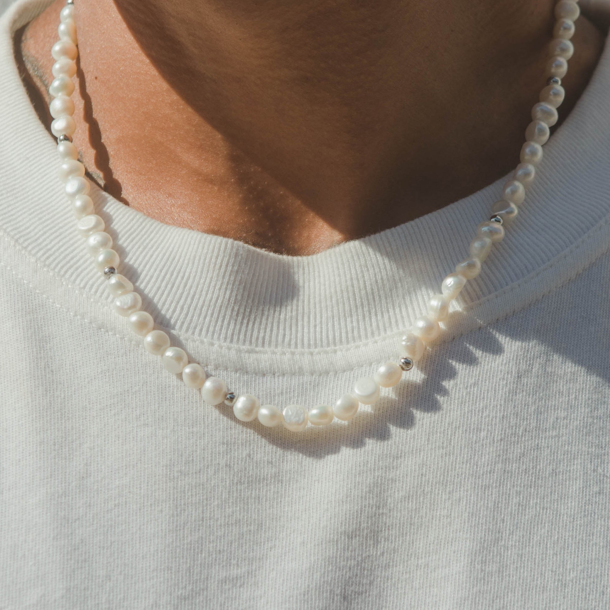 7mm Baroque Pearl Necklace - White Gold - Cernucci