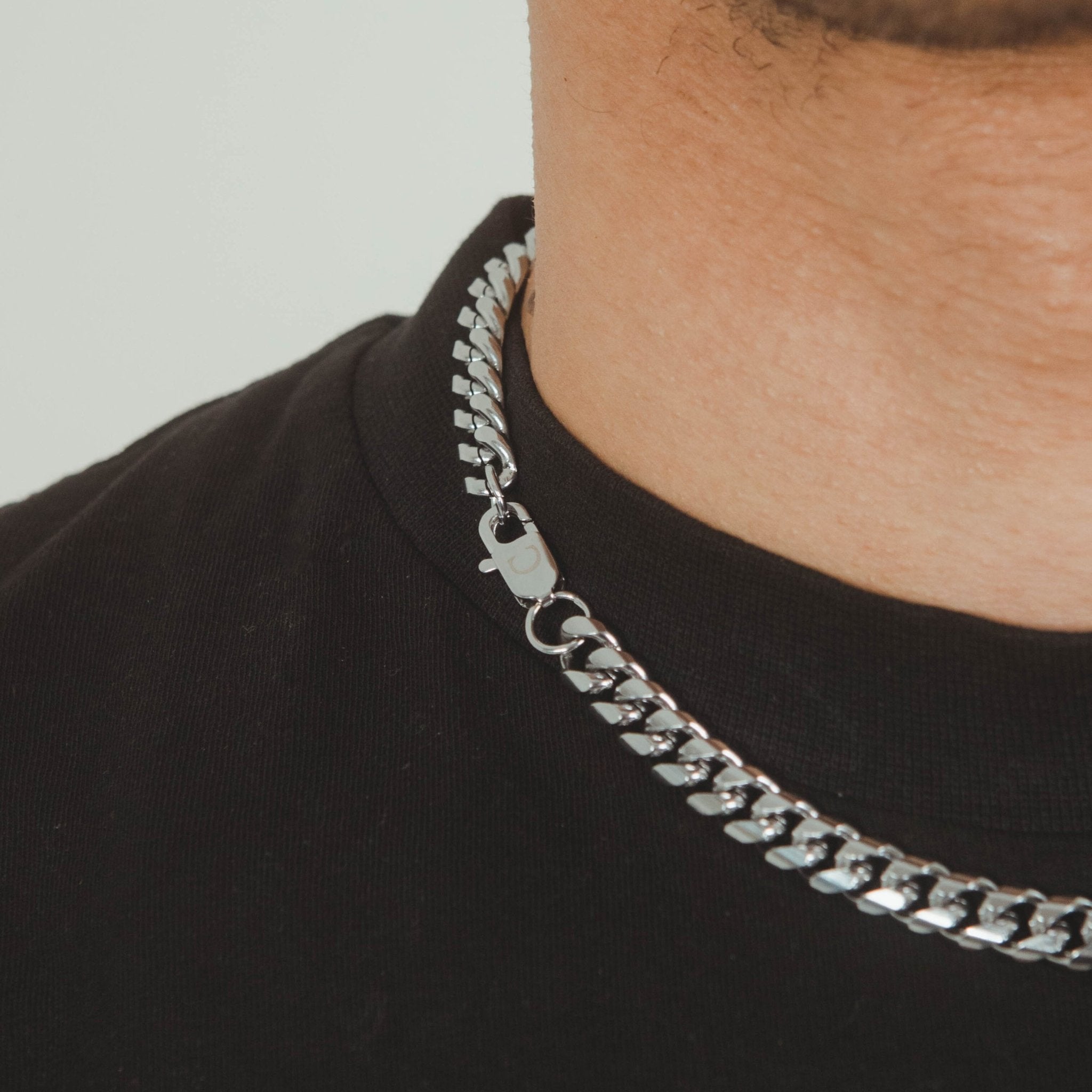 8mm Miami Cuban Link Chain - White Gold - Cernucci