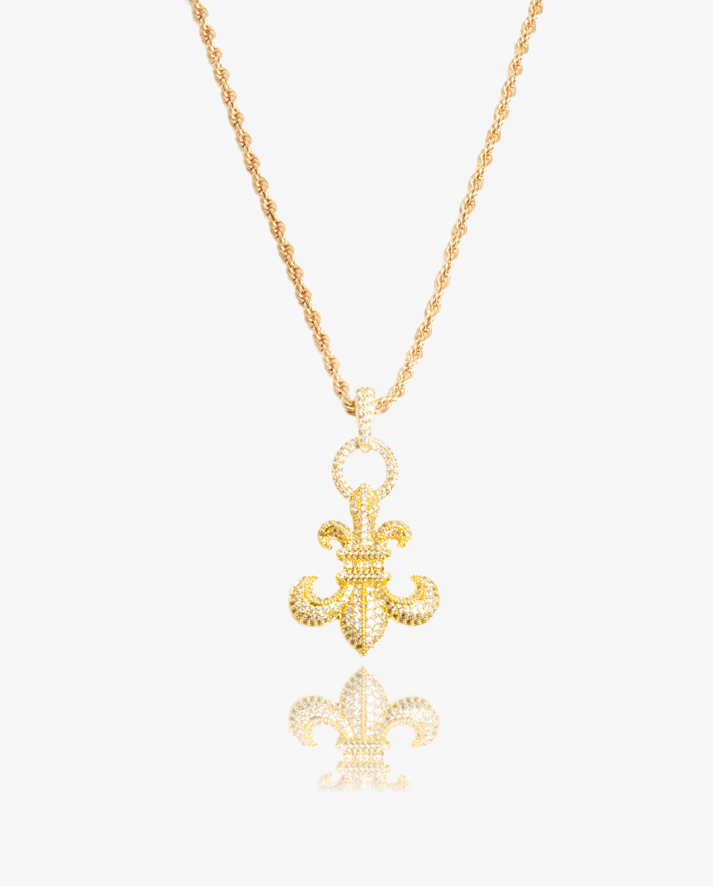 Iced Fleur Pendant - Gold