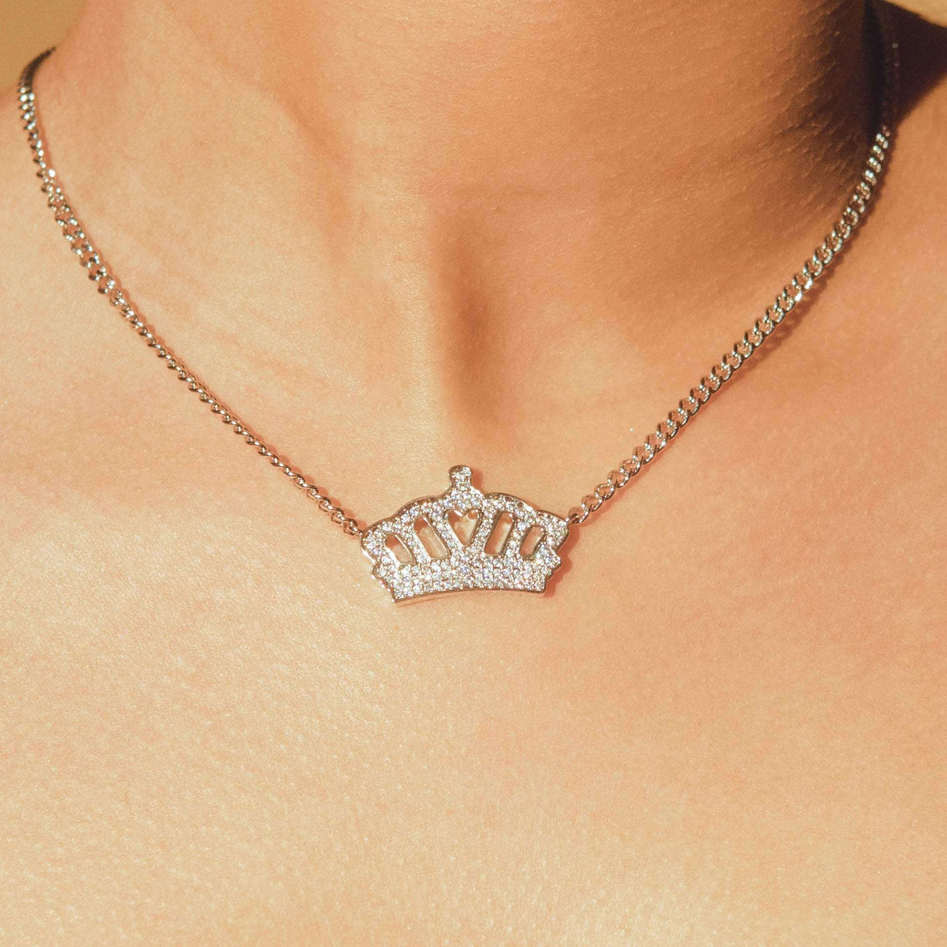 Crown Necklace - White Gold - Cernucci