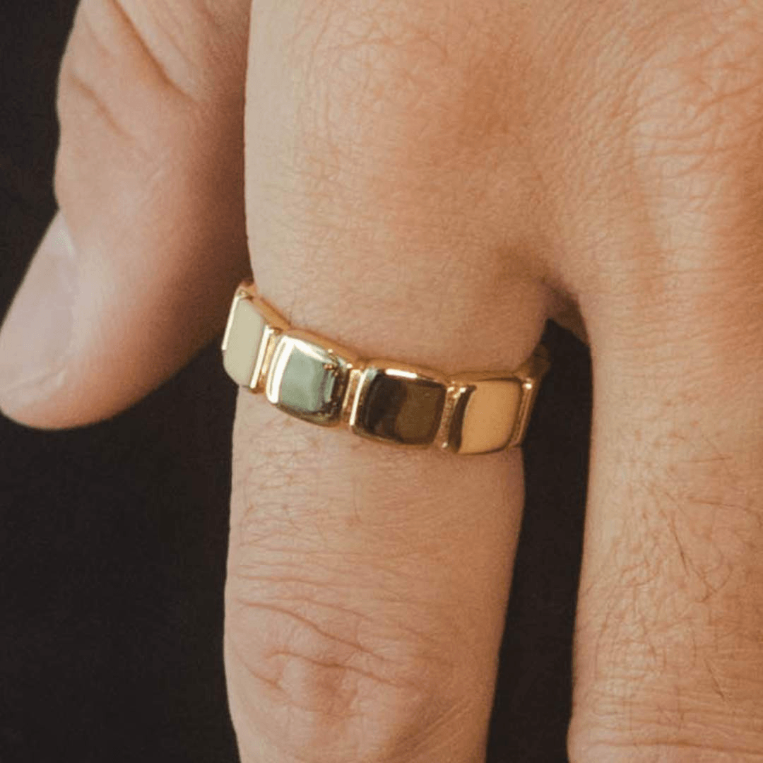 Cushion Ring - Gold - Cernucci