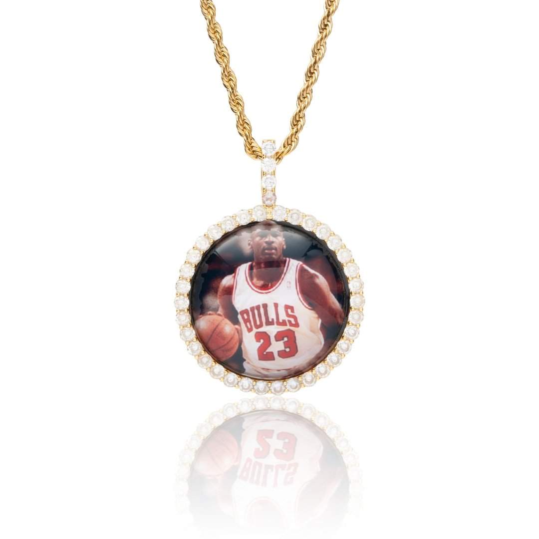 Custom 3D Photo Pendant - Gold - Cernucci