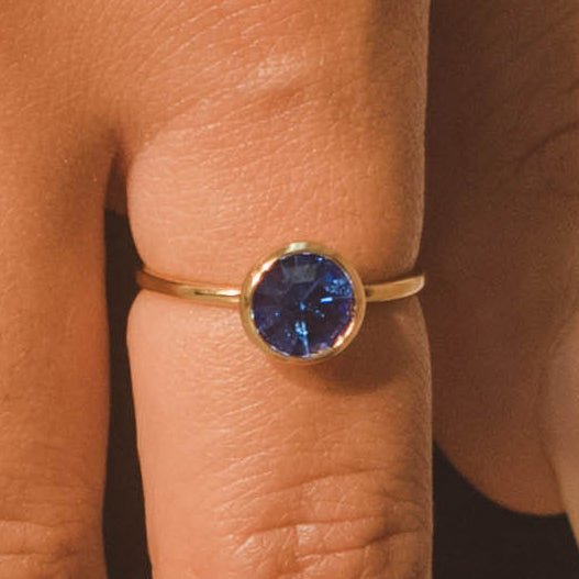 Gemstone Ring - Sapphire - Cernucci