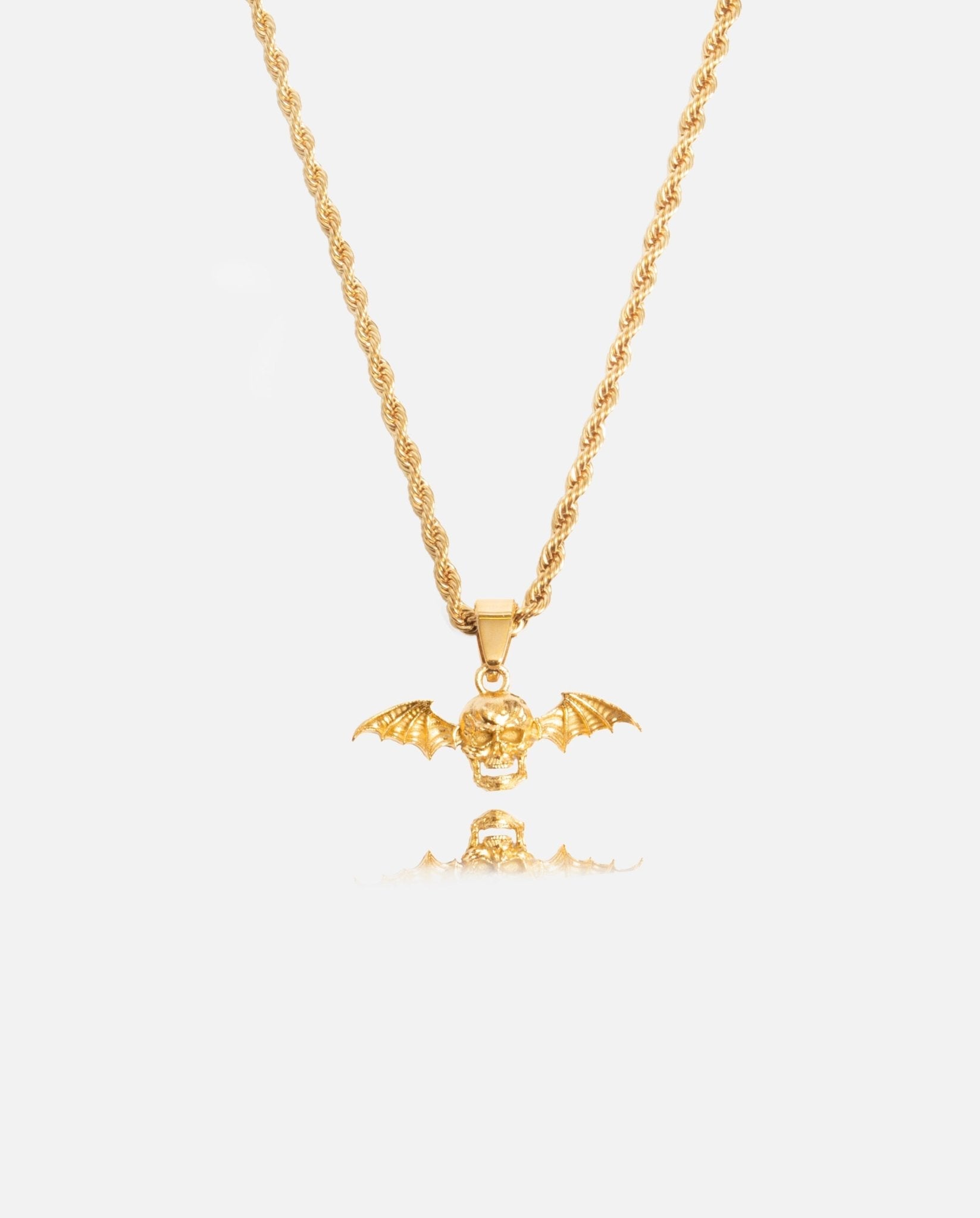 Haunted Skull Wing Pendant - Gold - Cernucci