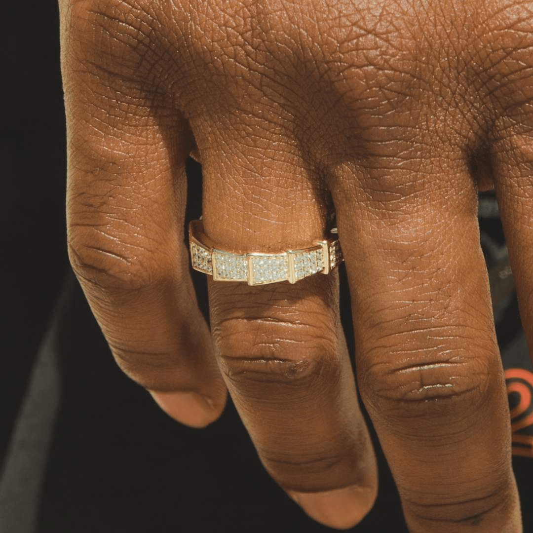 Iced Cobra Ring - Gold - Cernucci