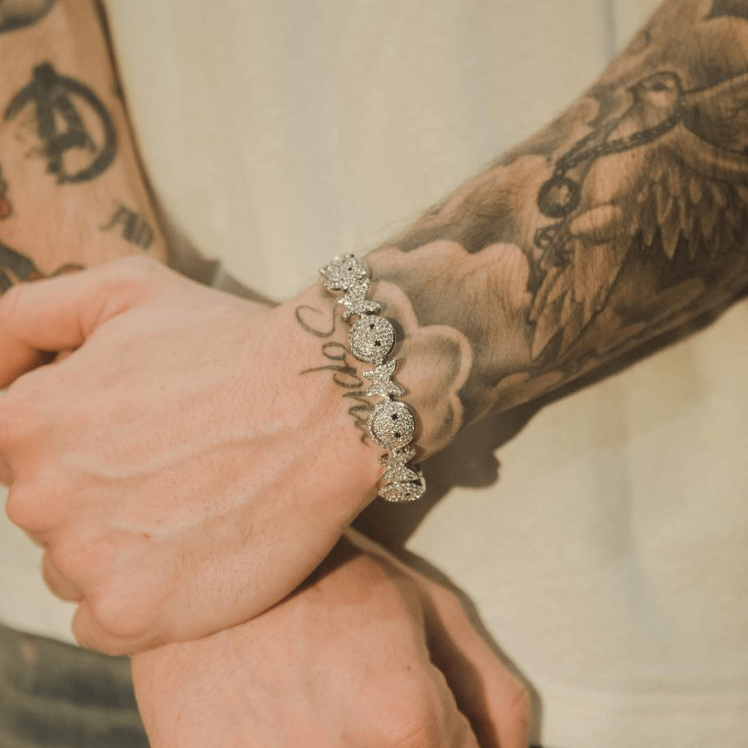 JM10 Iced Smiley & Butterfly Bracelet - Cernucci
