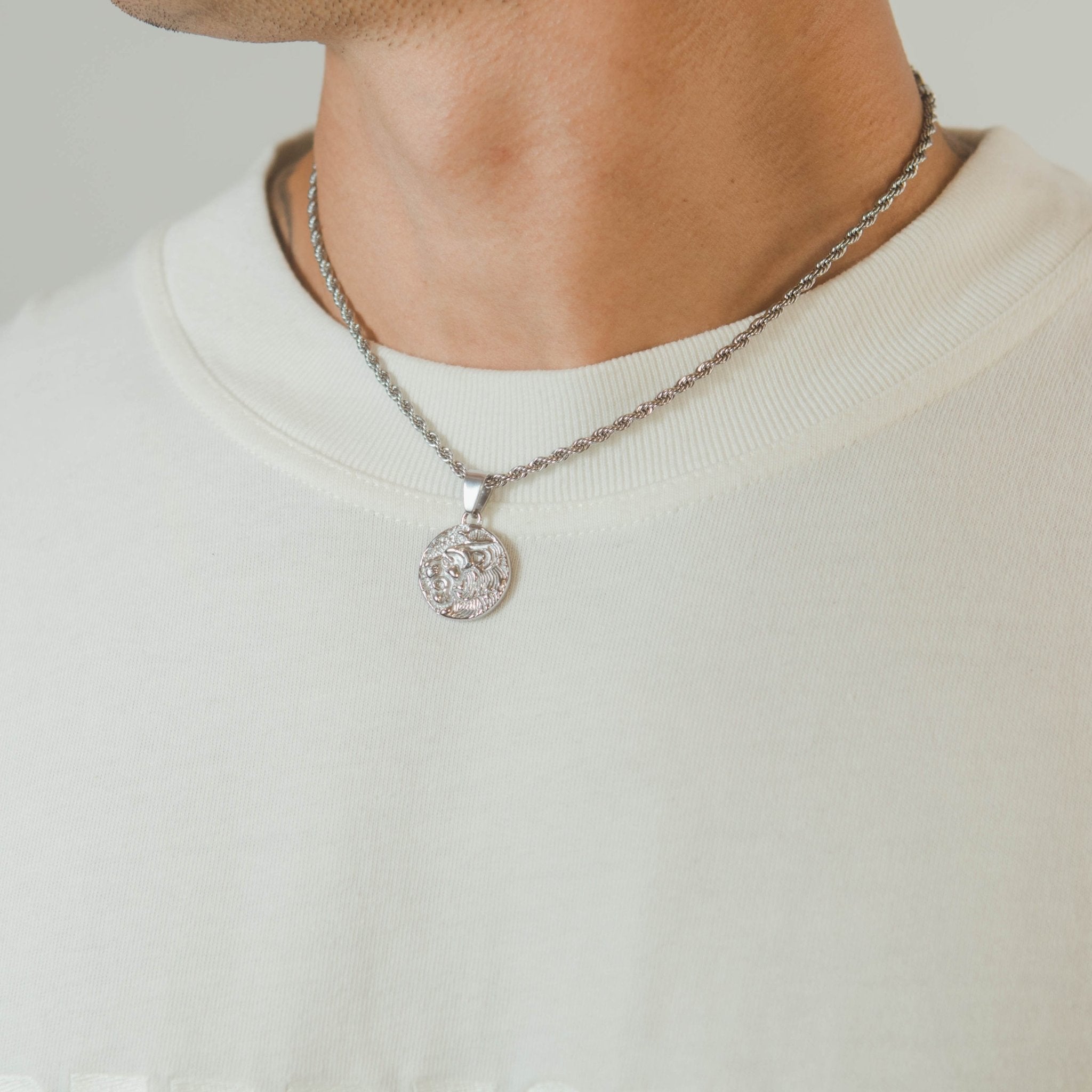 Lion Pendant - White Gold - Cernucci