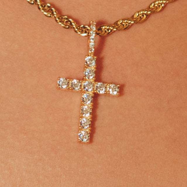 Micro Cross Pendant - Gold - Cernucci