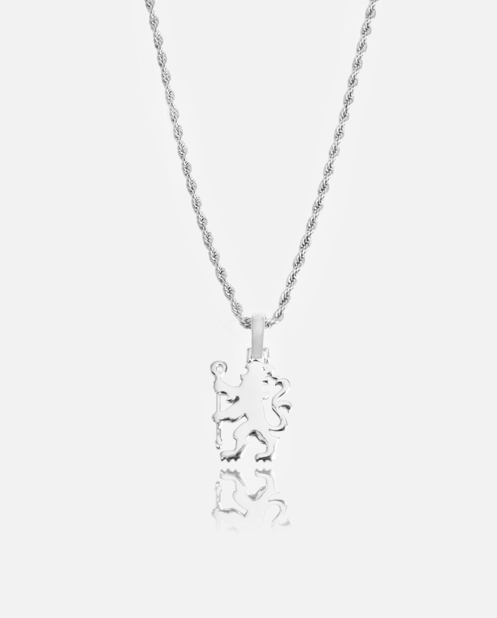 Official Chelsea Lion Pendant - White Gold - Cernucci