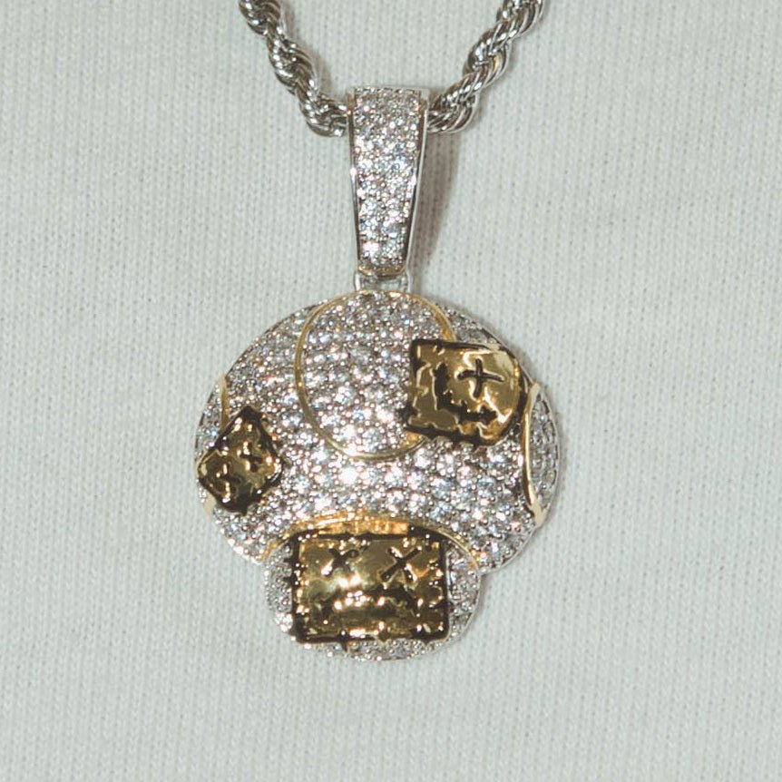 Shroom Patches Pendant - Cernucci