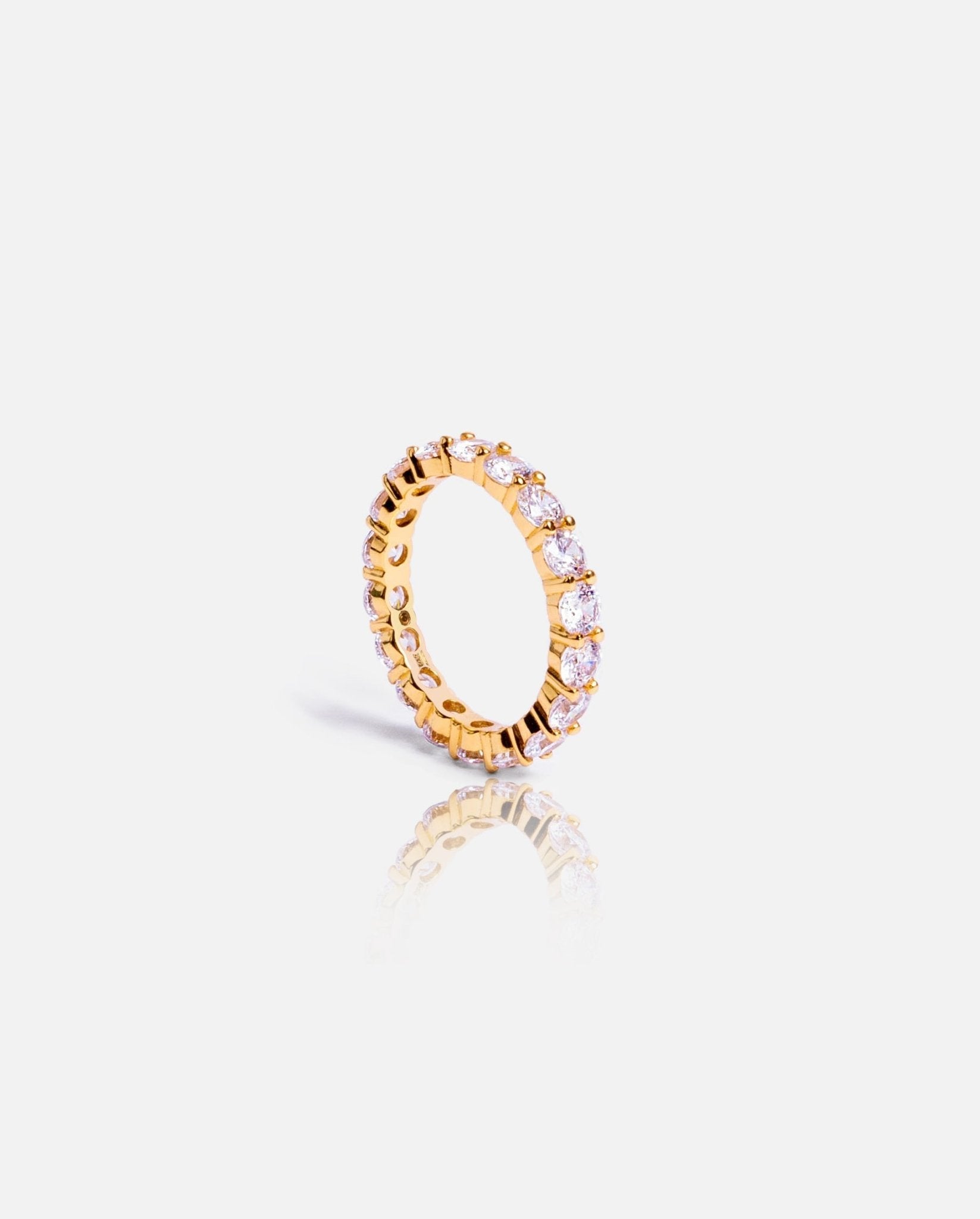 Single Row Diamond Ring - Gold - Cernucci