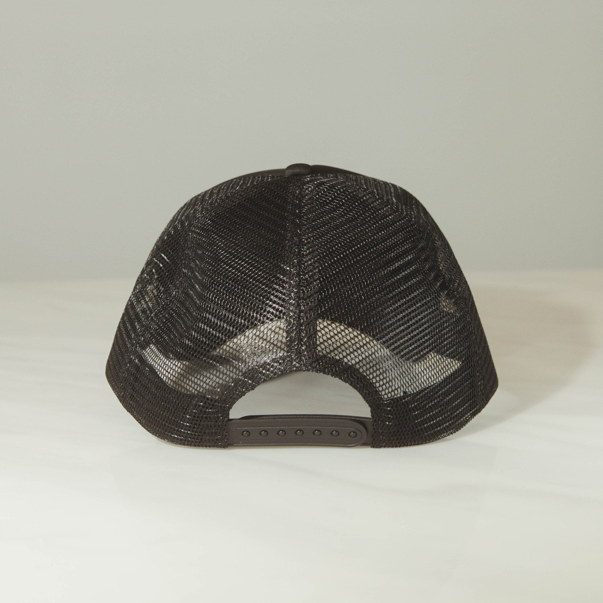 Trucker Hat - All Black - Cernucci