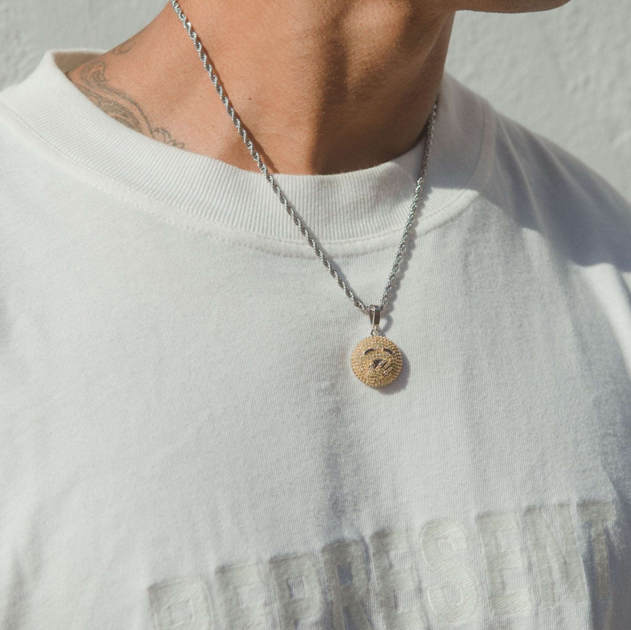 Yawning Pendant - Cernucci